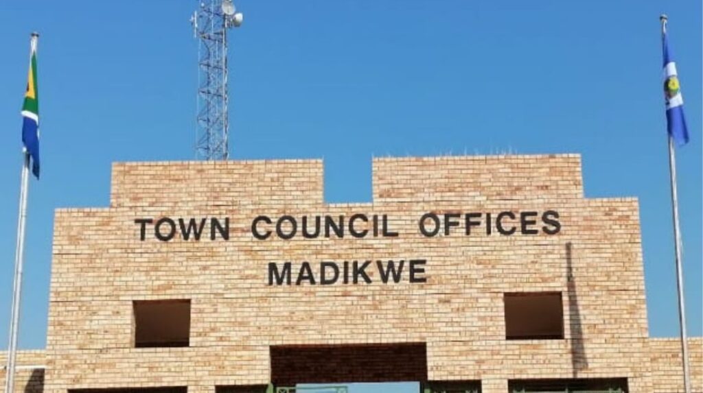 Madikwe Offices at Your Service