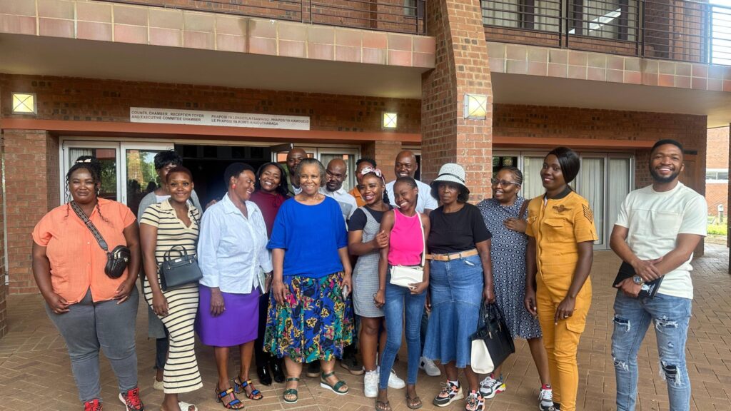 MOSES KOTANE LOCAL MUNICIPALITY CONTRIBUTES TO LITERACY DEVELOPMENT THROUGH EDUCATIONAL LIBRARY VISIT