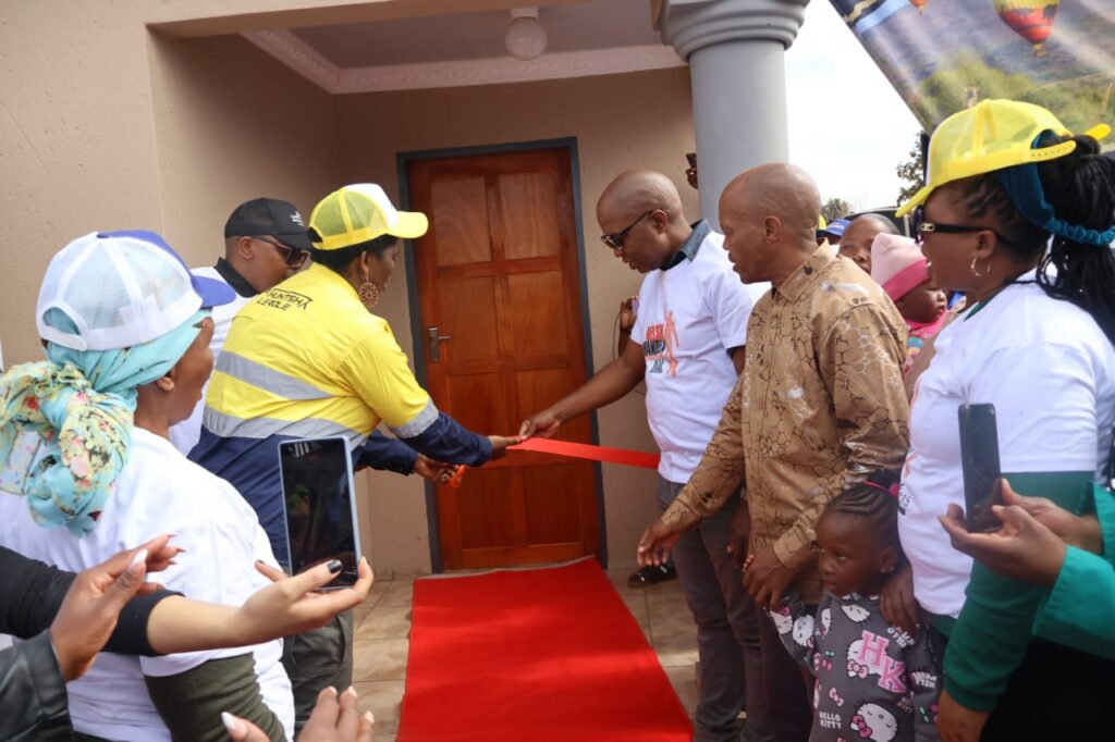 Moses Kotane Local Municipality, in Partnership with Mankwe Gametrackers, Hands Over House to Pule Family on Mandela Day